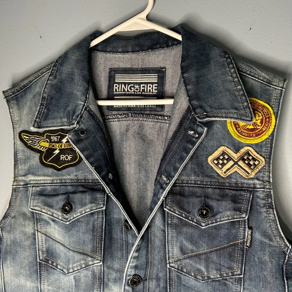 Ring of Fire Mens Denim Vest‎ Patches Motorcycle Club Racing Large streetwear